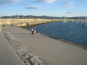 dunlaoirepier.jpg